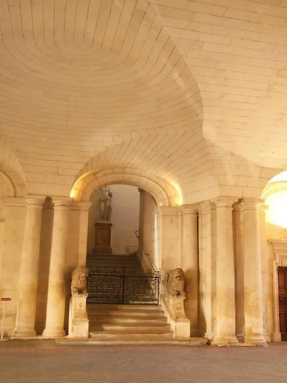 Appartement Arles Centre Historique Apartment