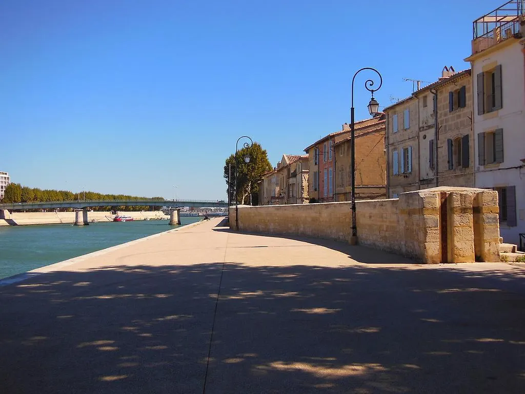 Appartement Arles Centre Historique 0*,